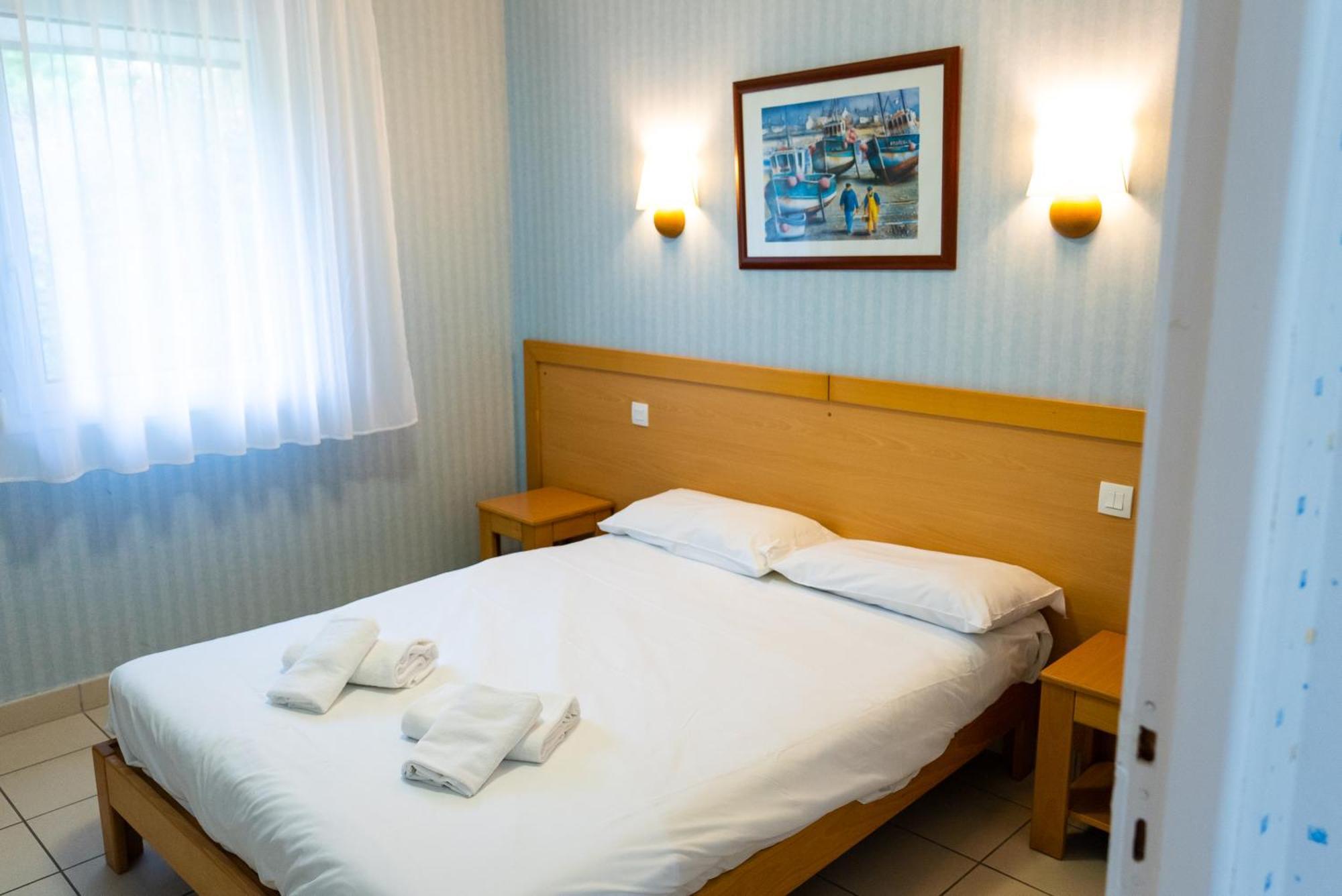 Azureva Tregunc Hotel Eksteriør billede